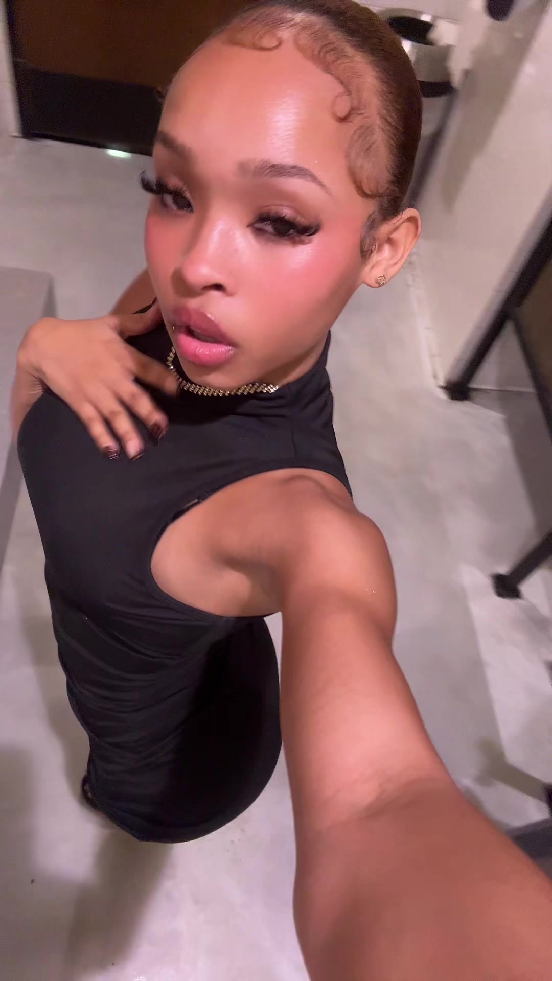 @J