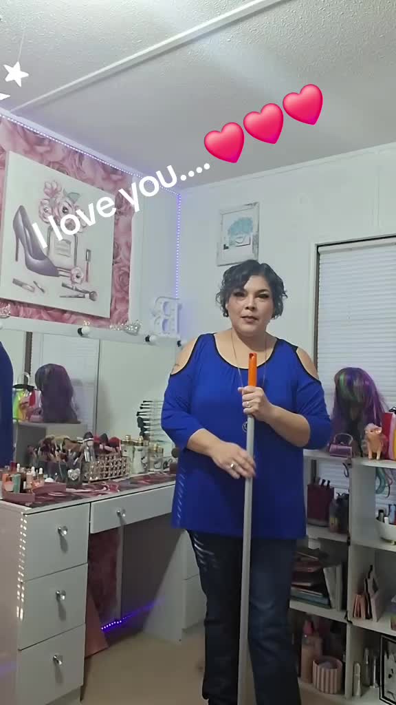 @QueenB&BlueEyes