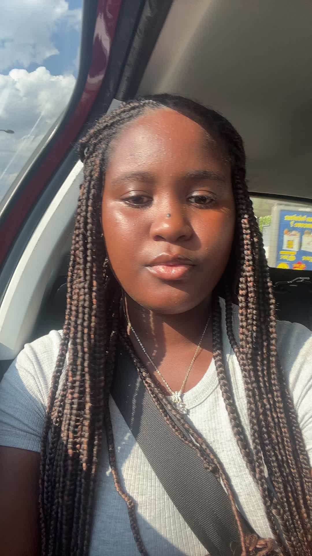 @Floreyobo