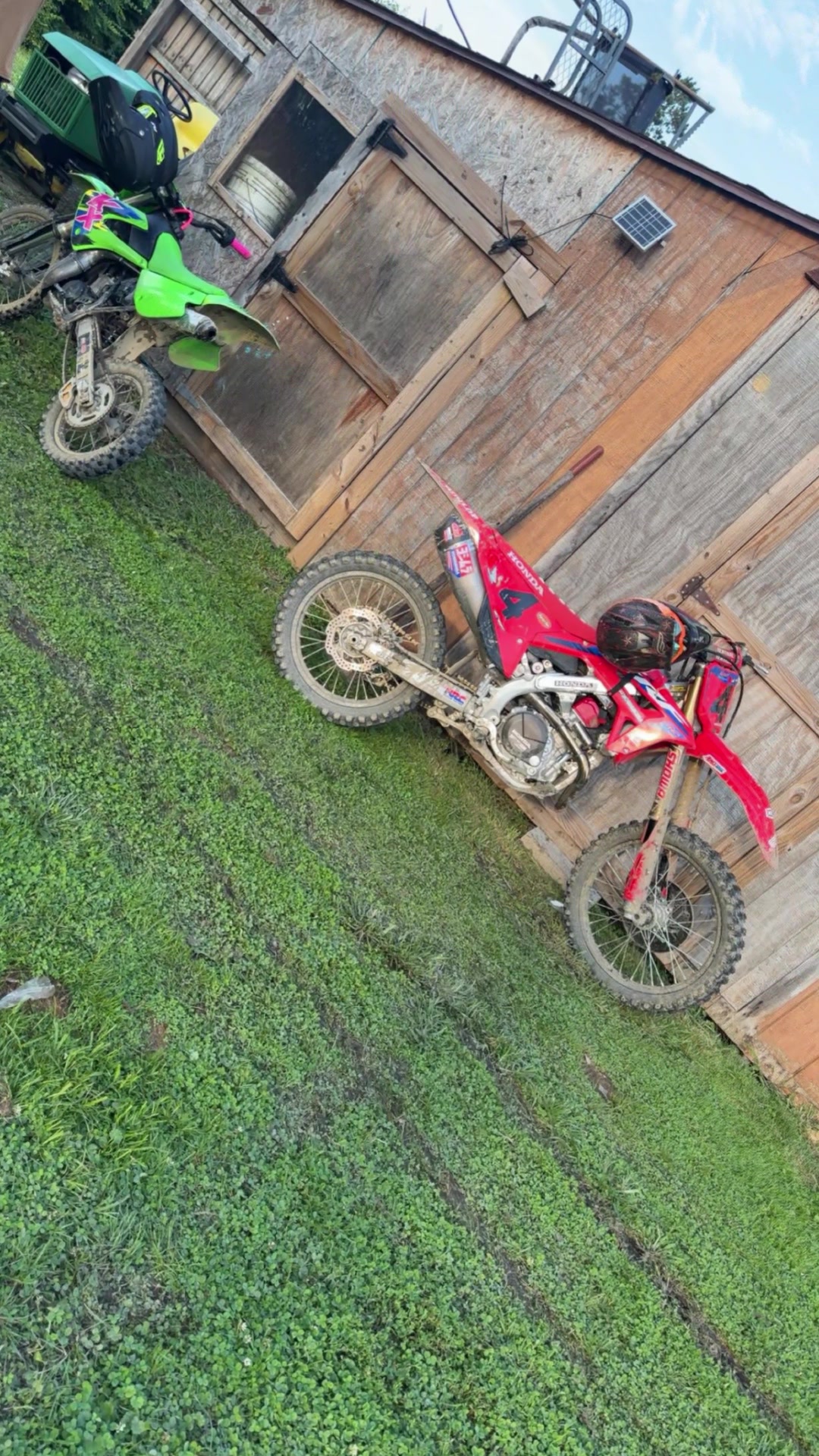 @Rowdy_crf450r