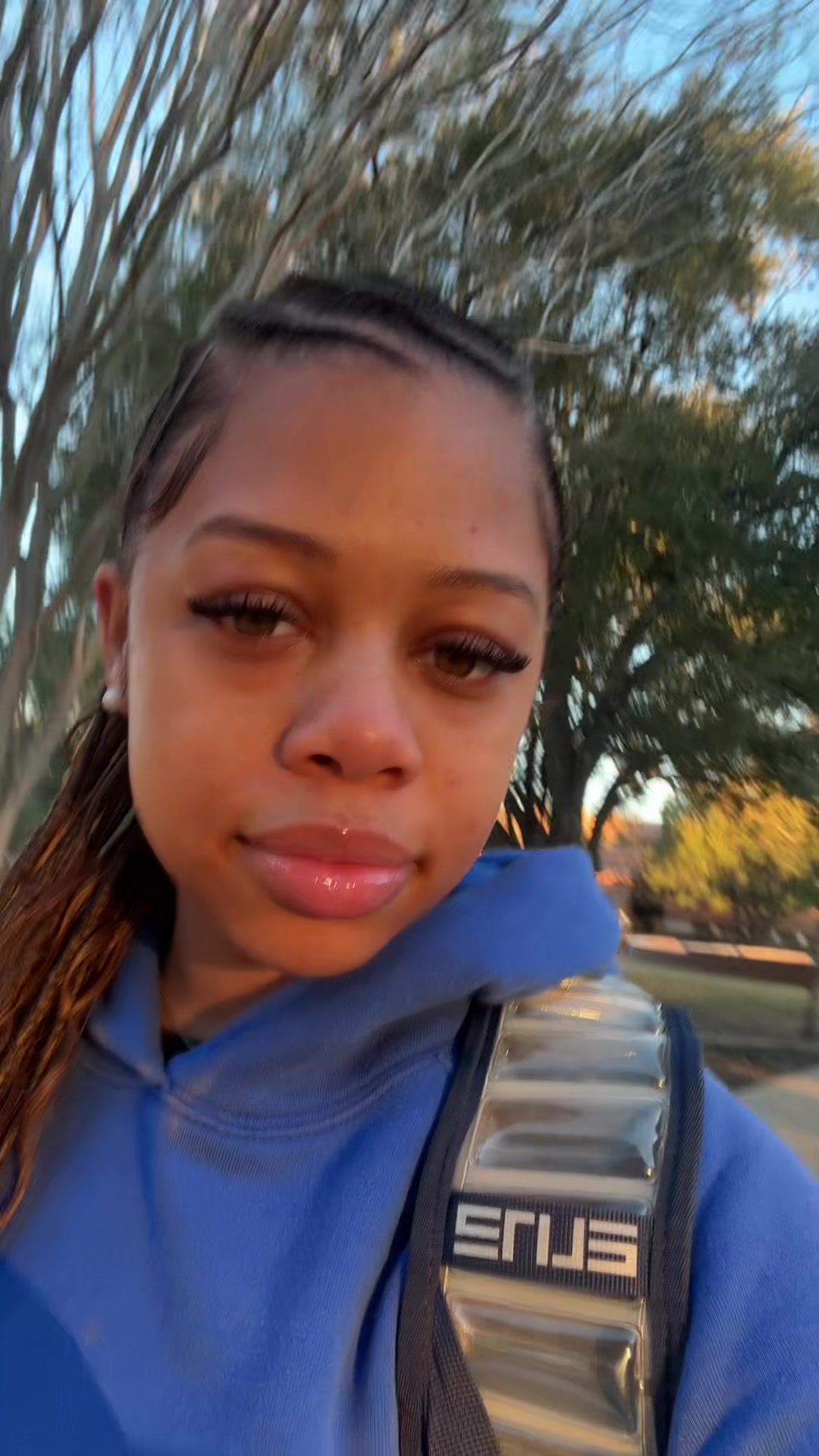 @yellowhoneysuckle