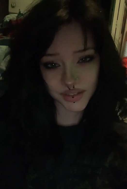 @_V4mpiric_