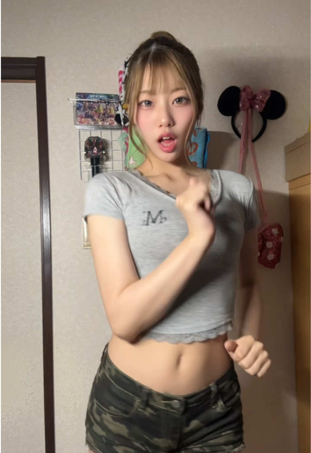 @にぱ(ᐢ⸝⸝˙Ⱉ˙⸝⸝ᐢ)