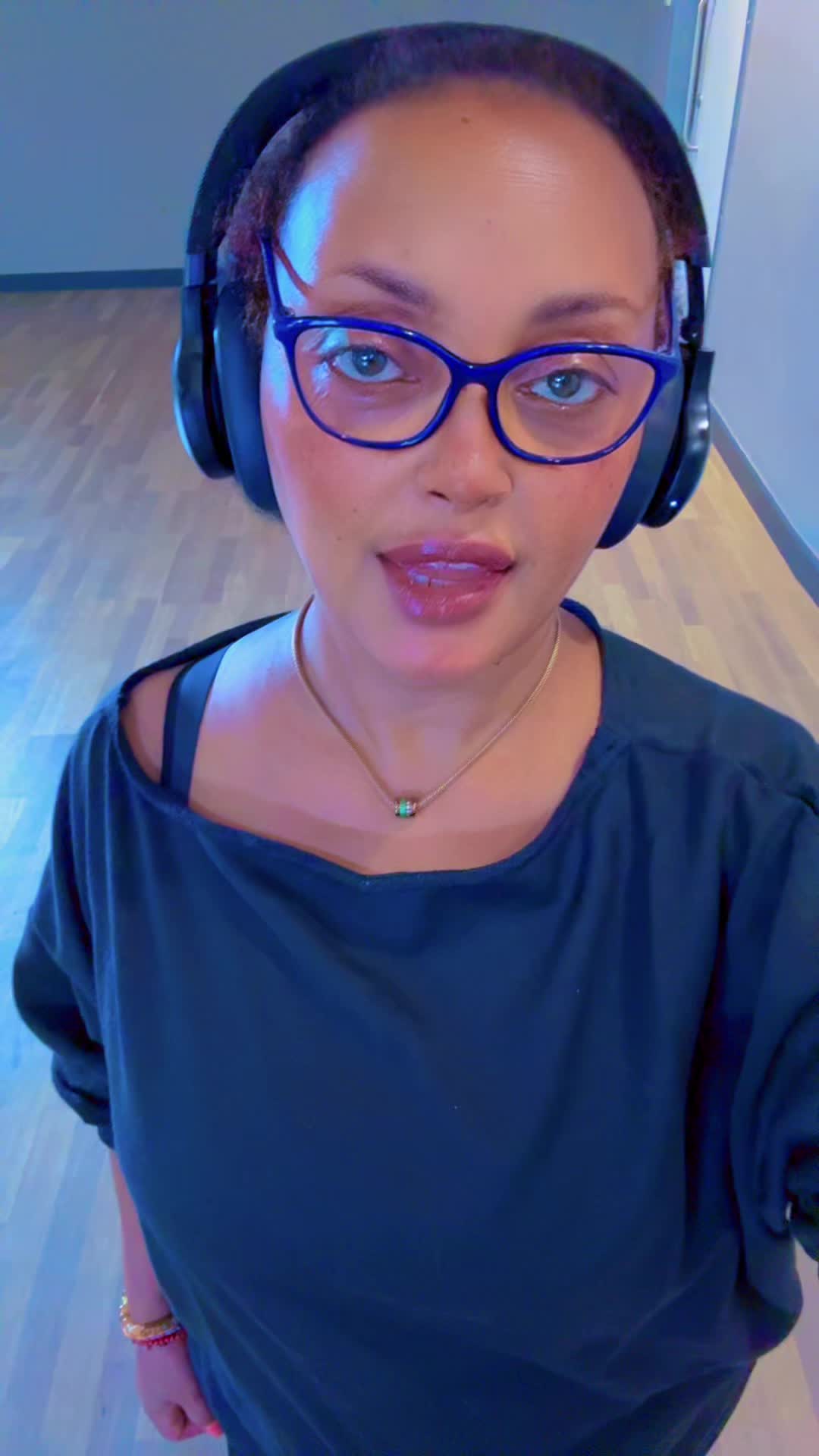 @parisyomama