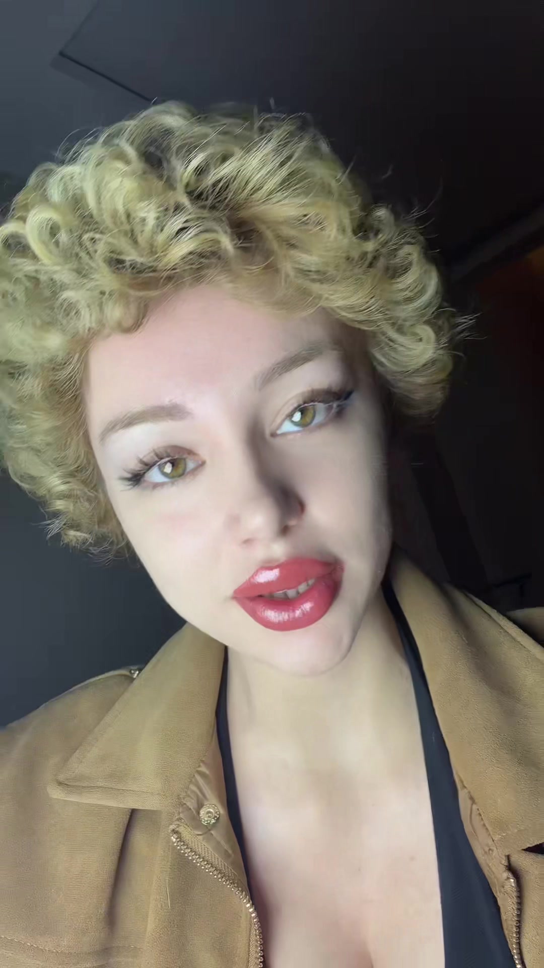 @mervepery