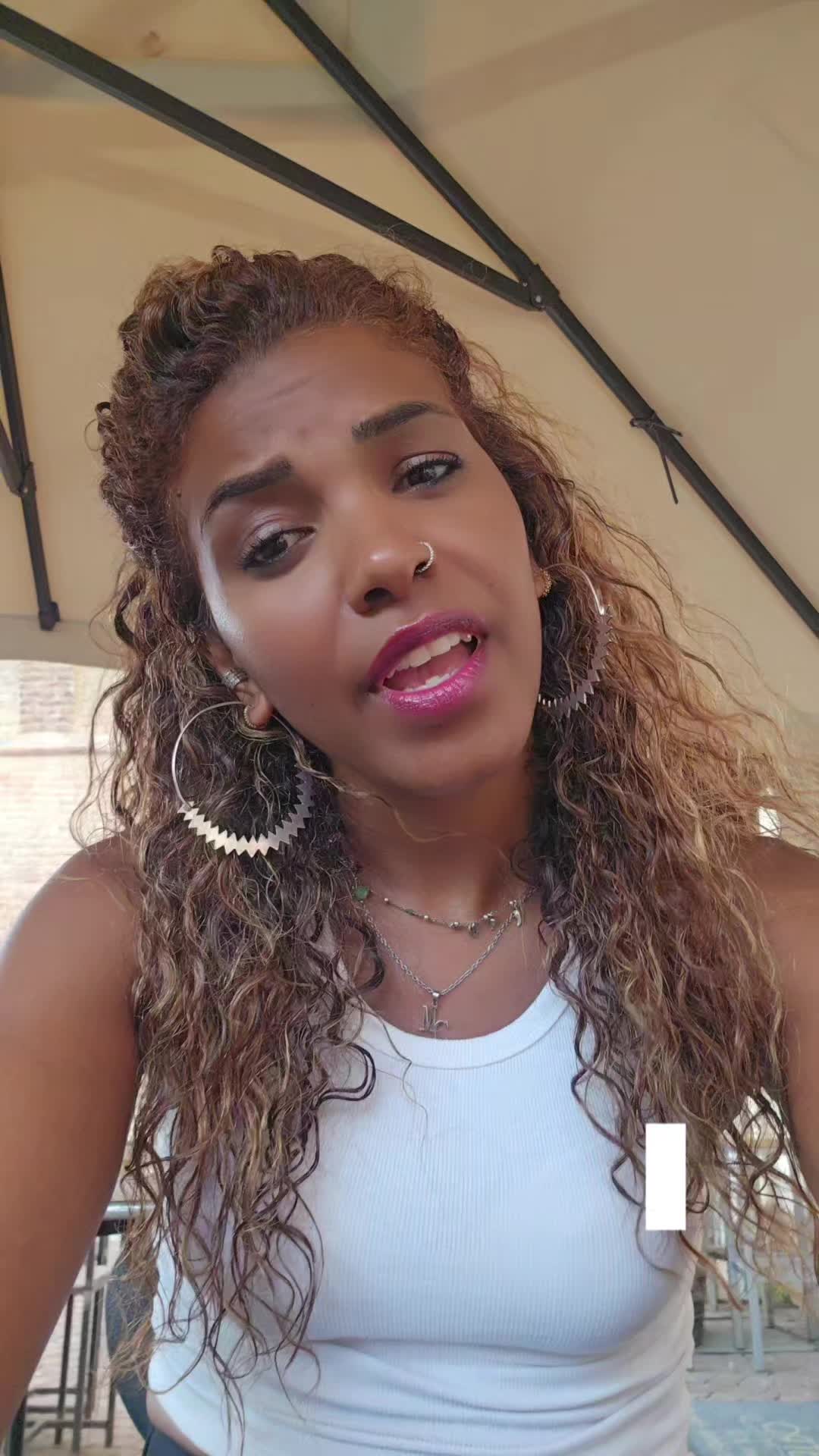 @Chaima Tounsi