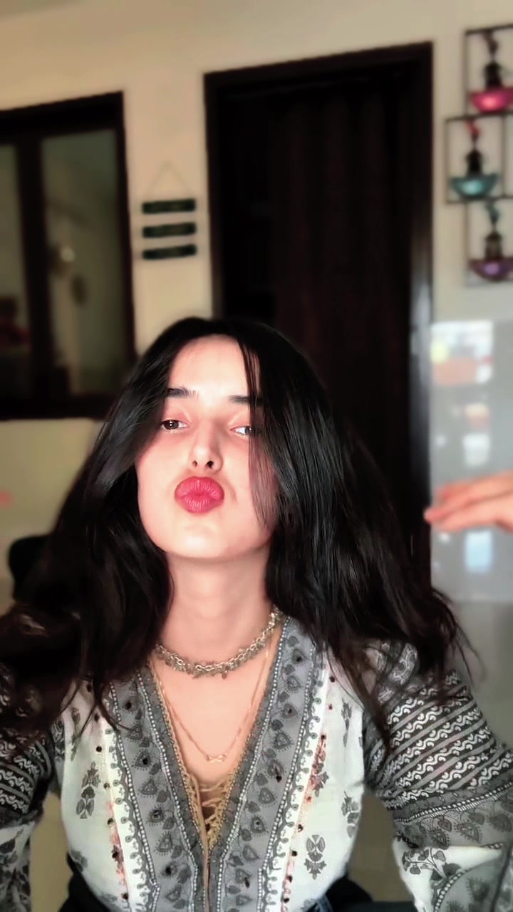 @Jiya 🦋