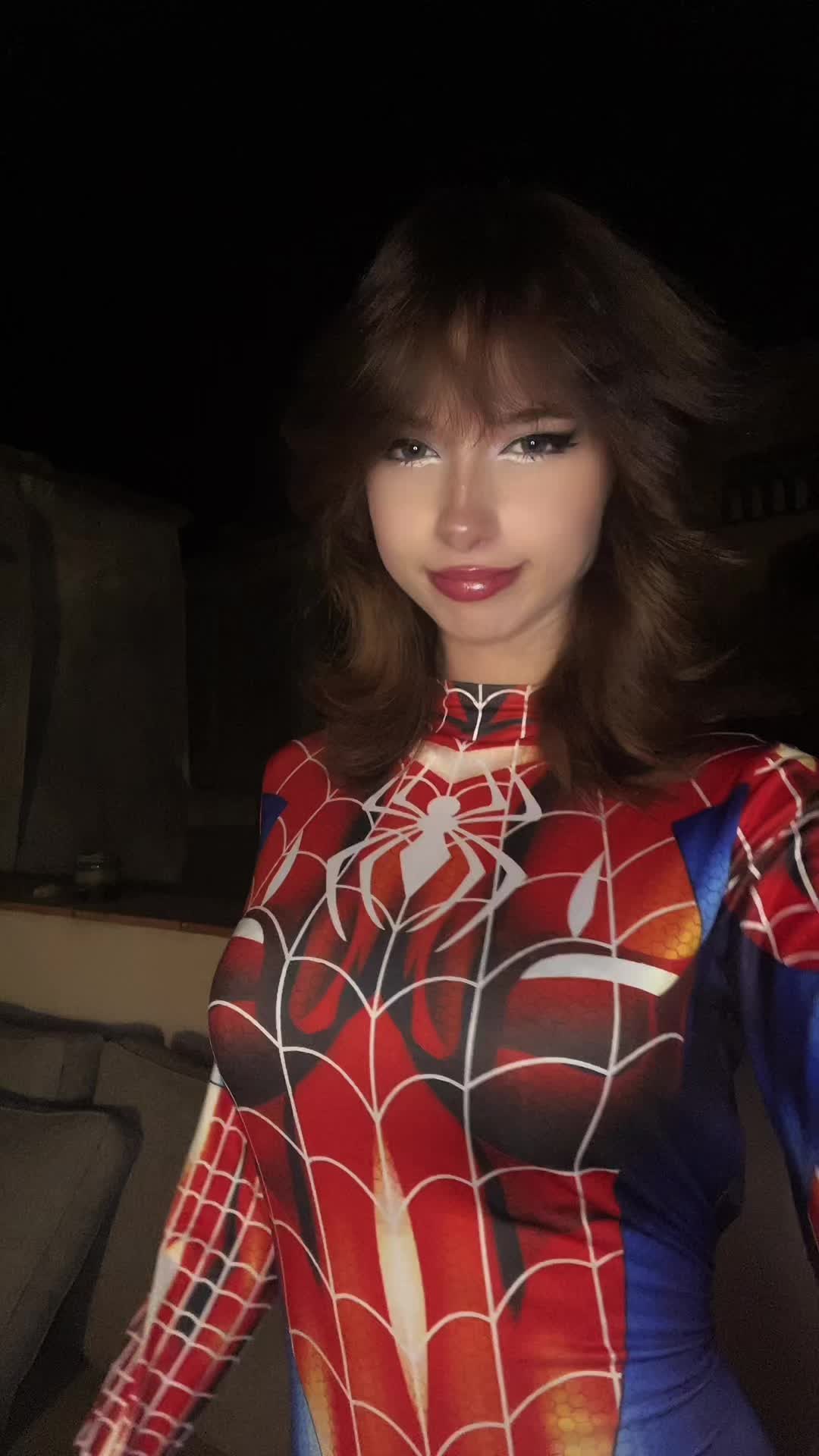 @⋆˚࿔𝒉𝒆𝒆𝒍𝒖𝒏𝒂𝜗𝜚˚⋆