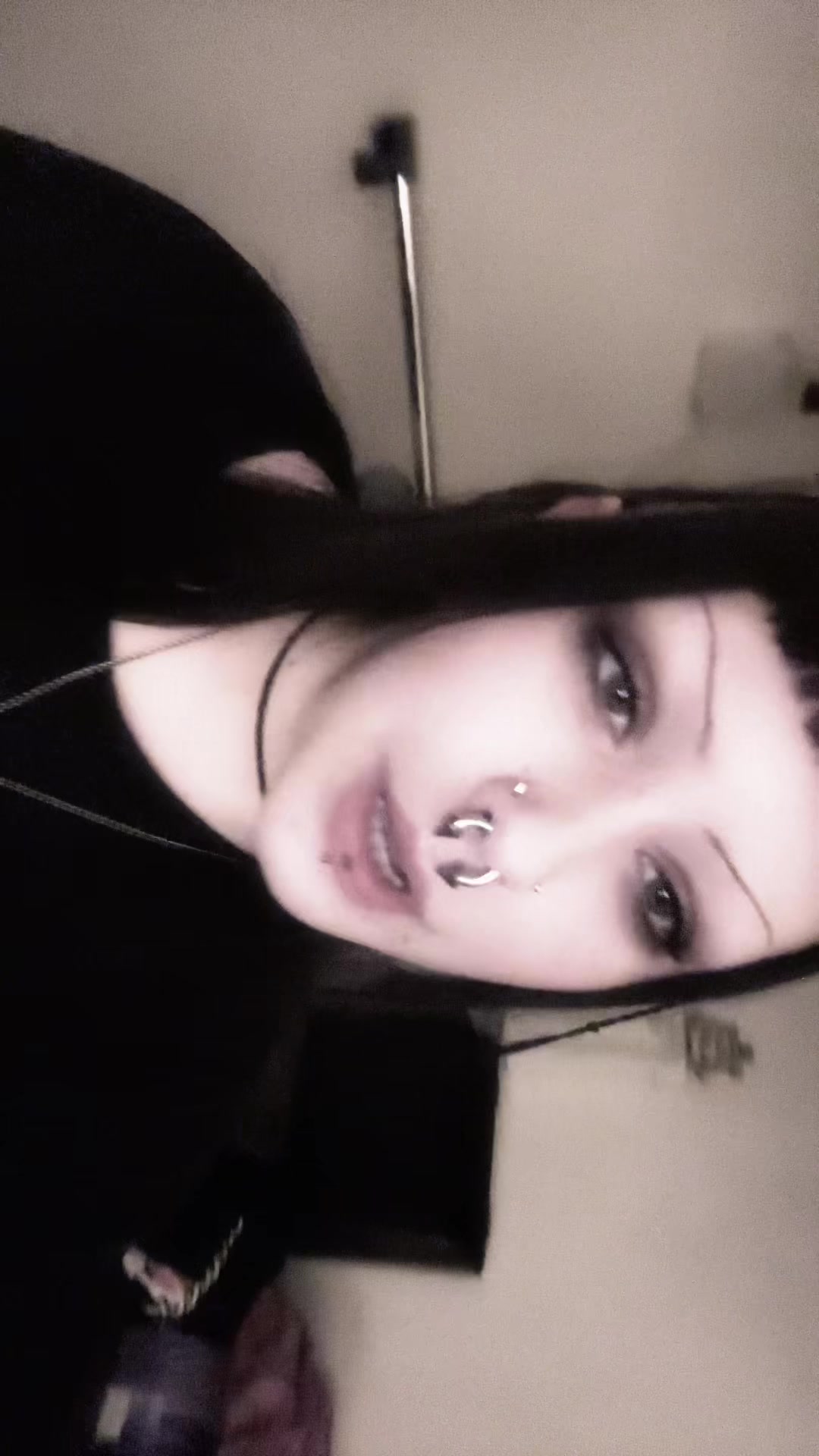 @aja 🧟&zwj;♀️