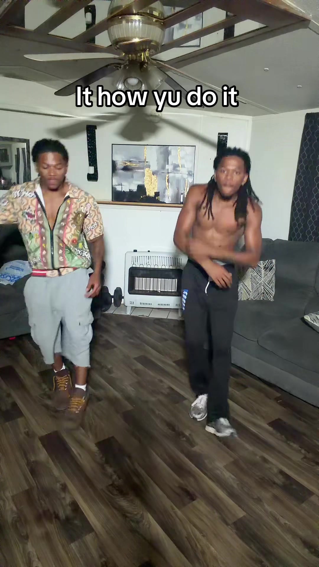 @Ghettotwins_