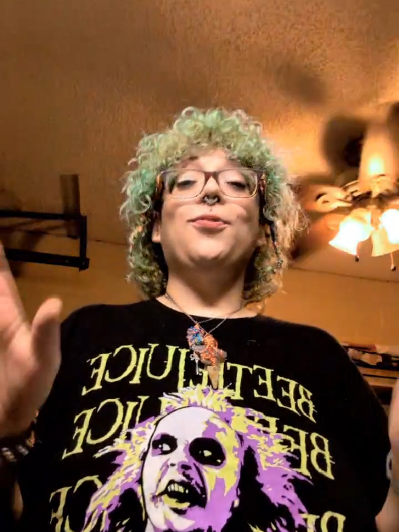 @FluffyCalamity 🍄 🎃🦇🧛🧙🧹