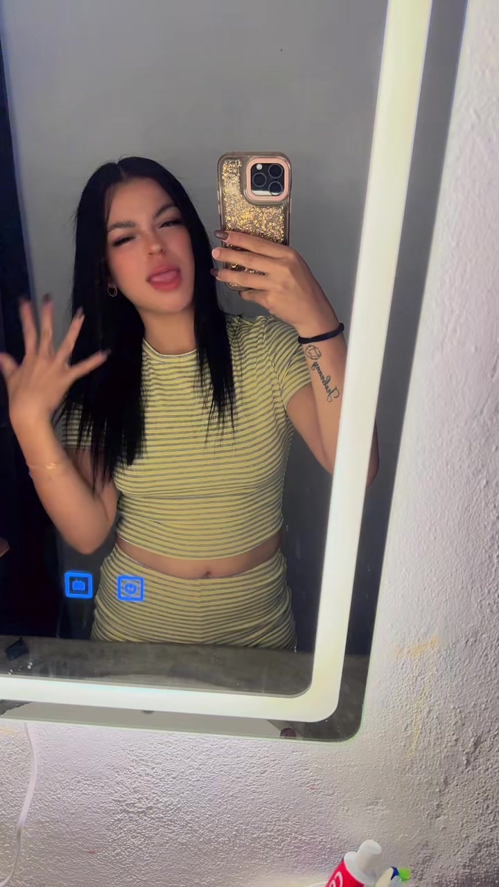 @Cielo Perucini M.🍷