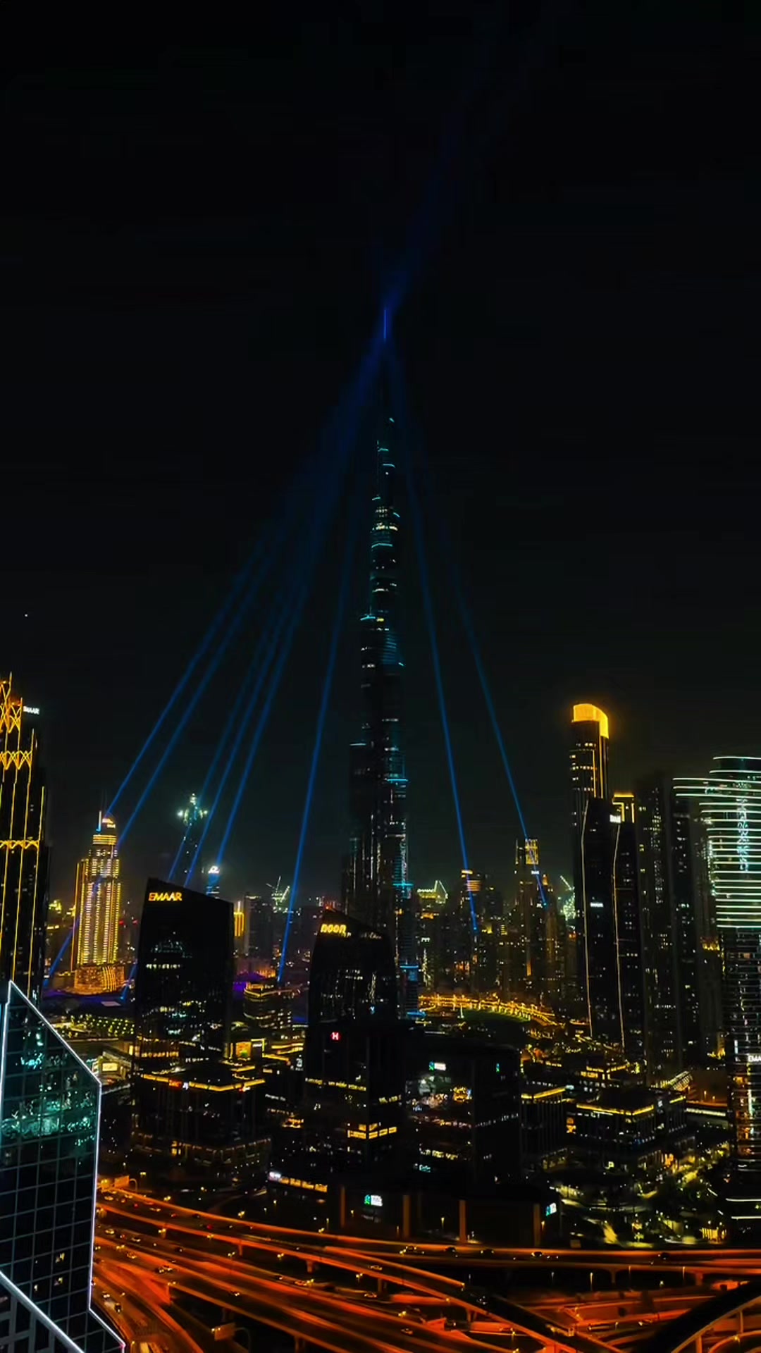@dubai