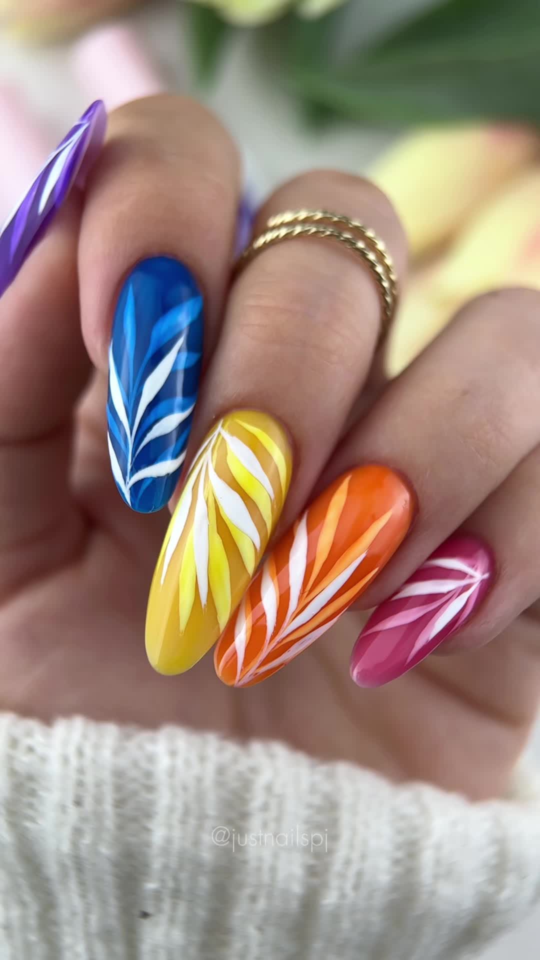 @JustNailsPJ
