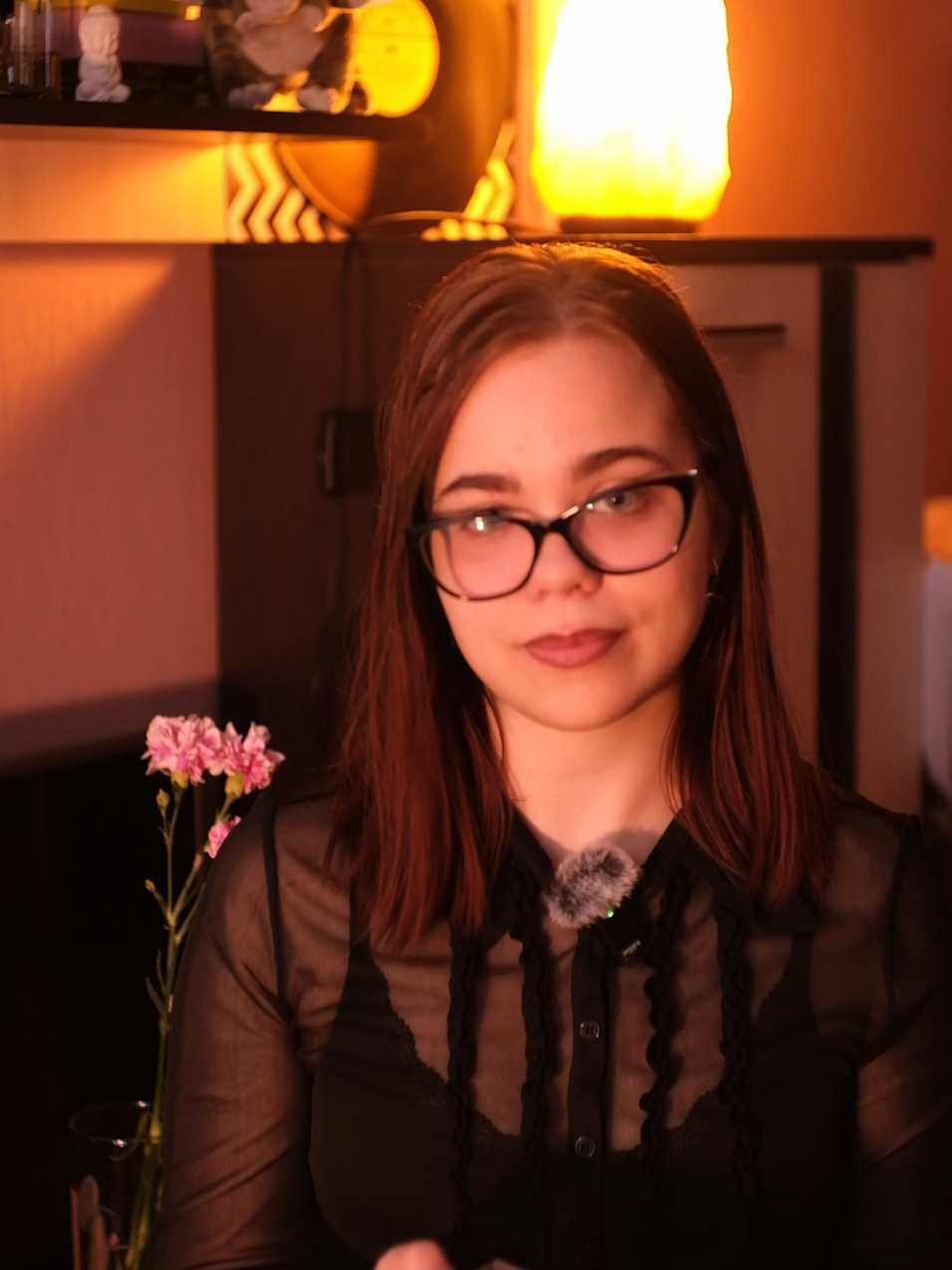 @Упырина