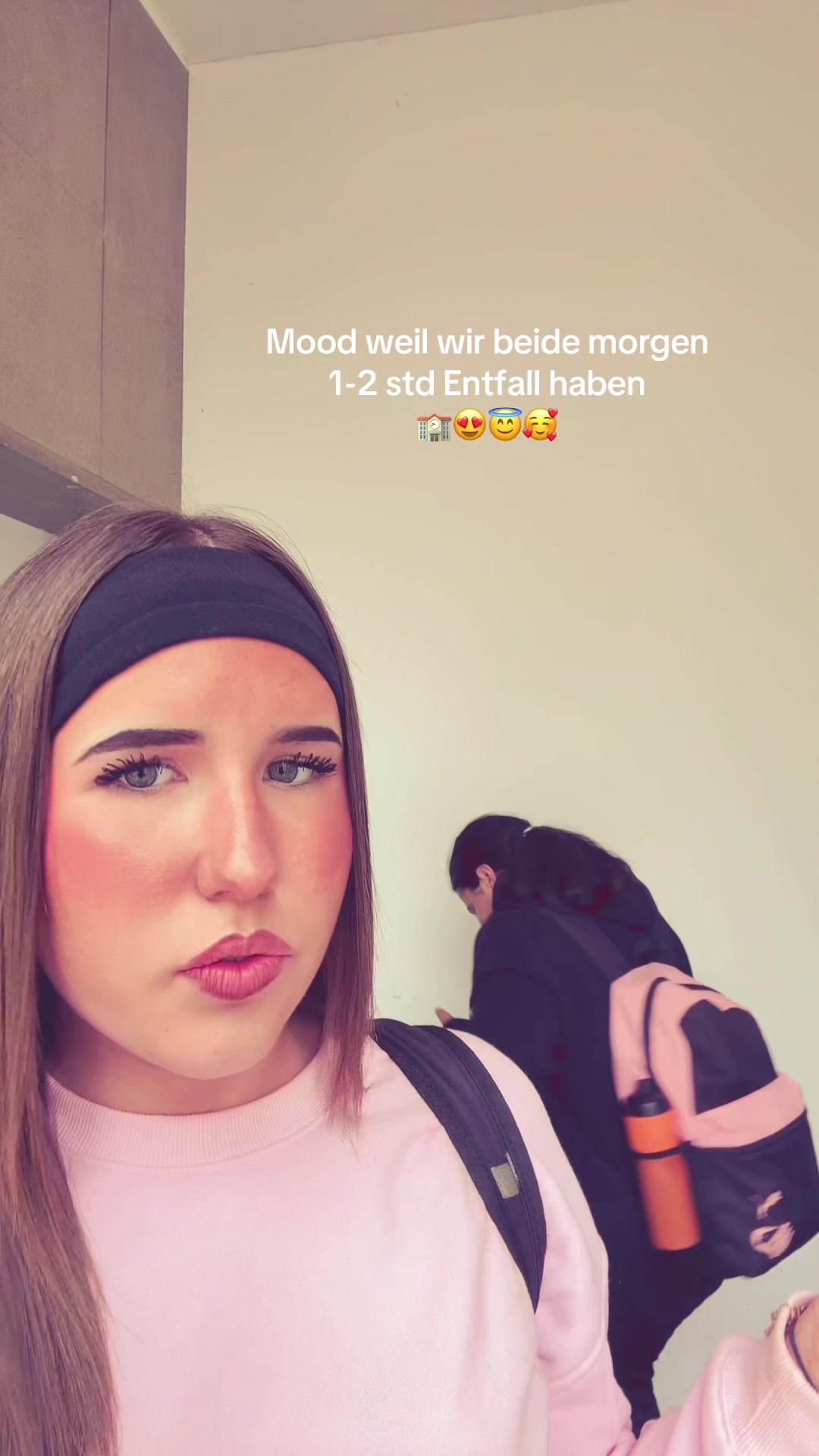 @Nicole