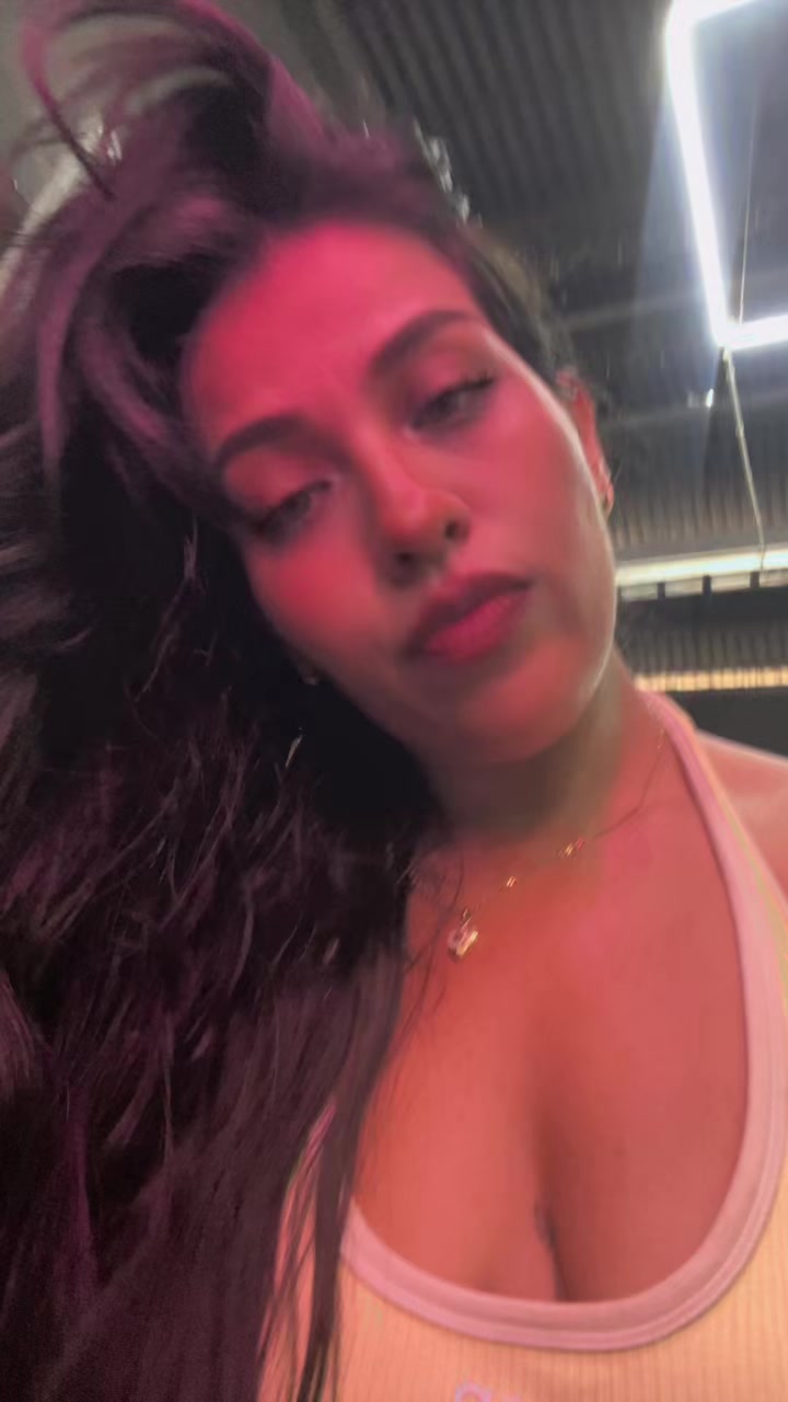 @𝐃𝐚𝐡𝐢𝐚𝐧𝐚 𝐂🌻