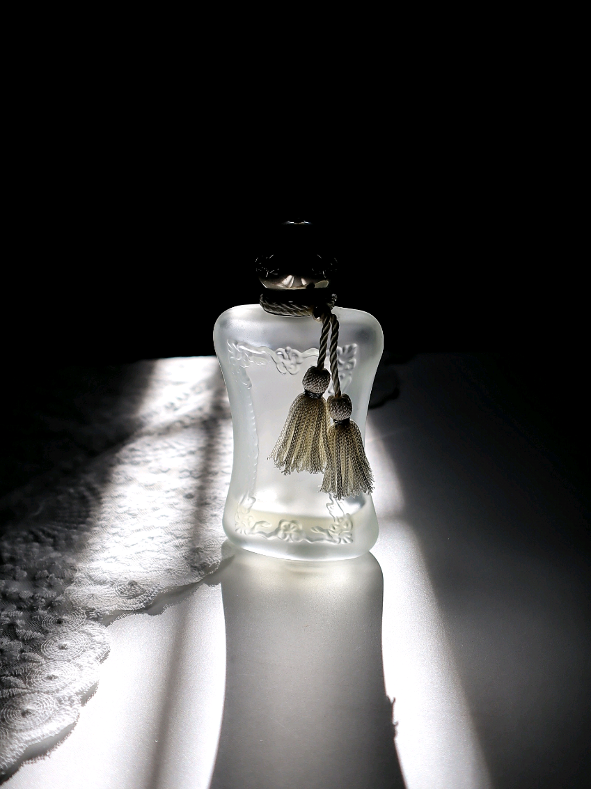 @Crystaaalperfumelover