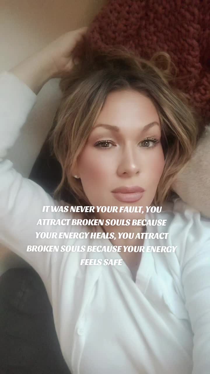 @Melissa kay🌻