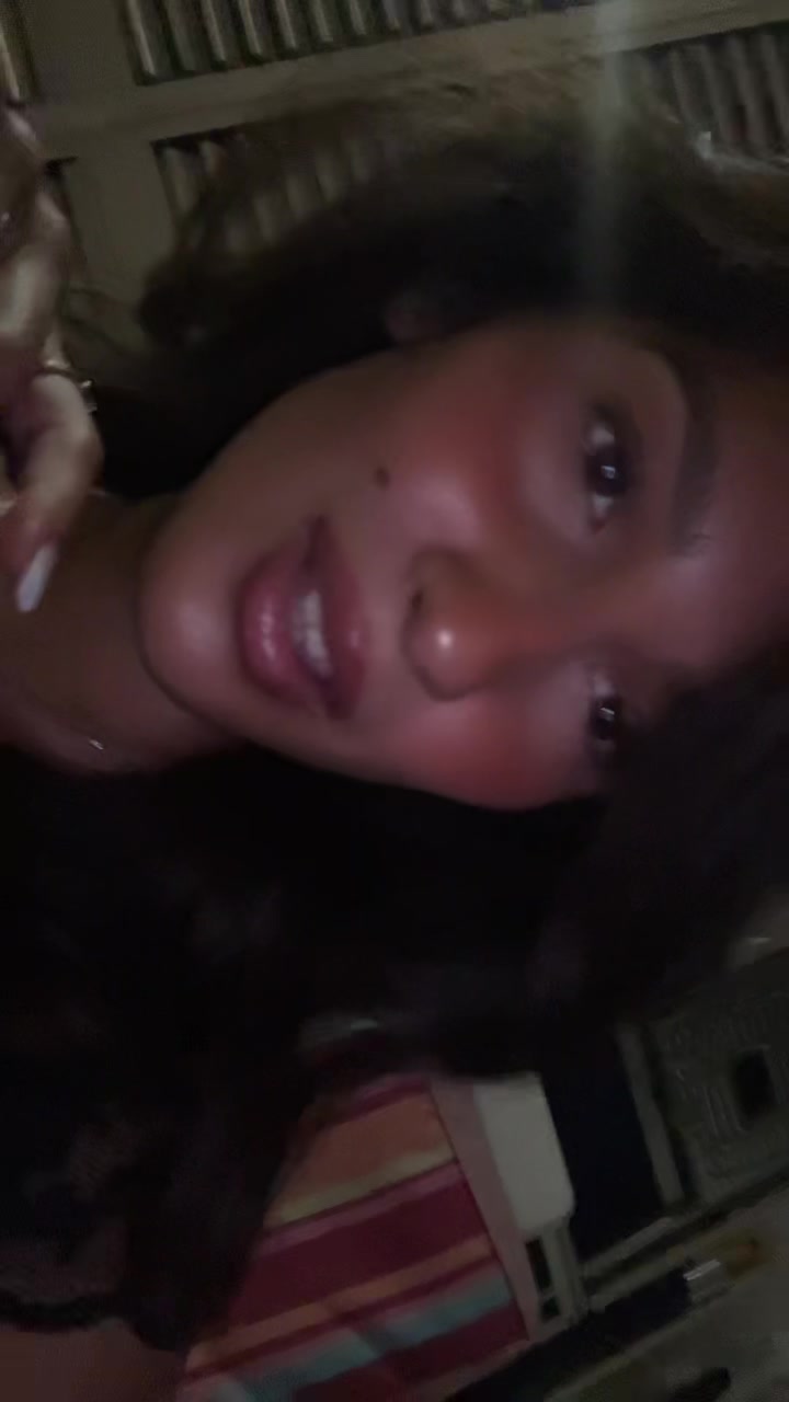 @auroravalentino