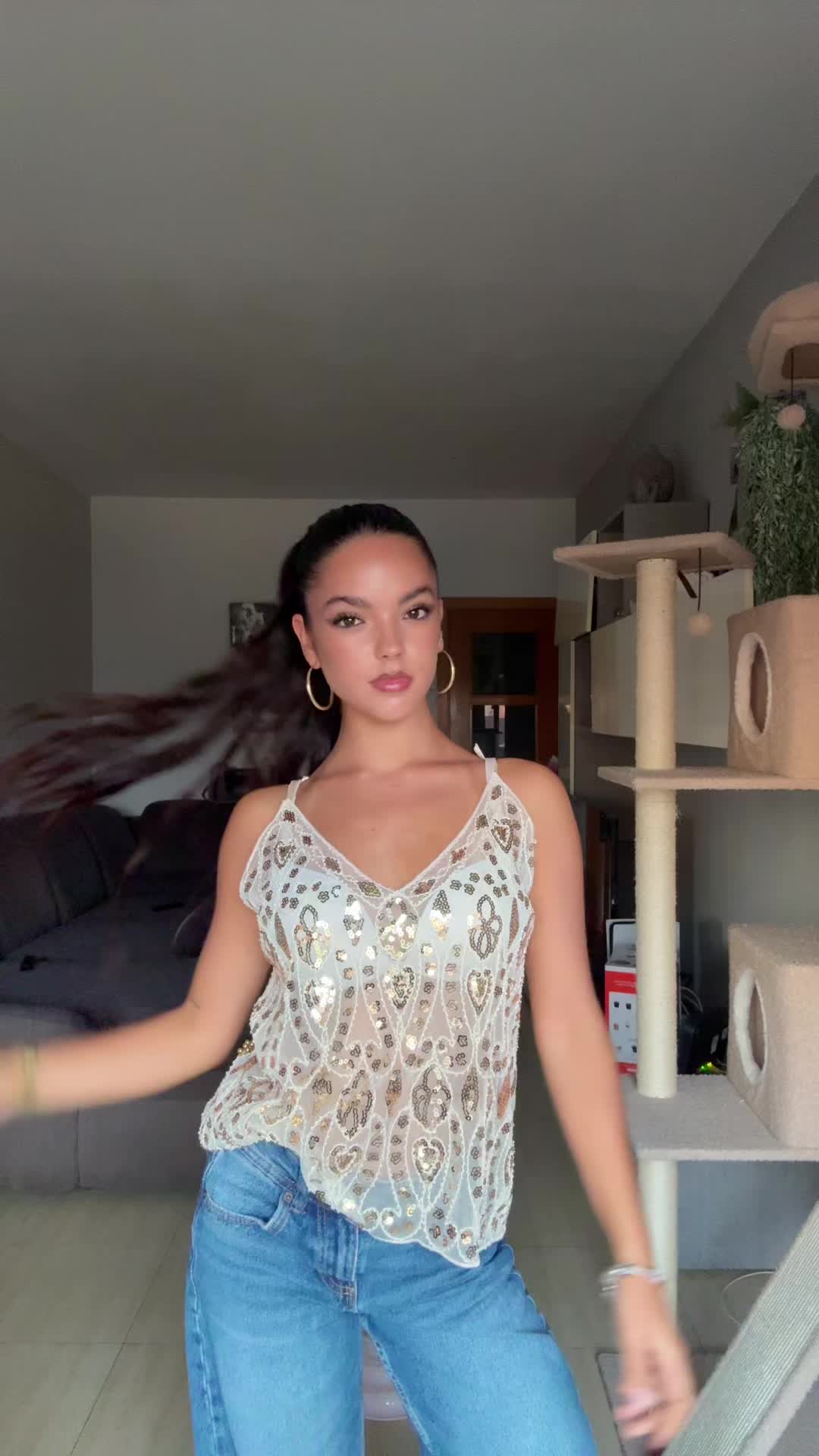 @dafnevicente06