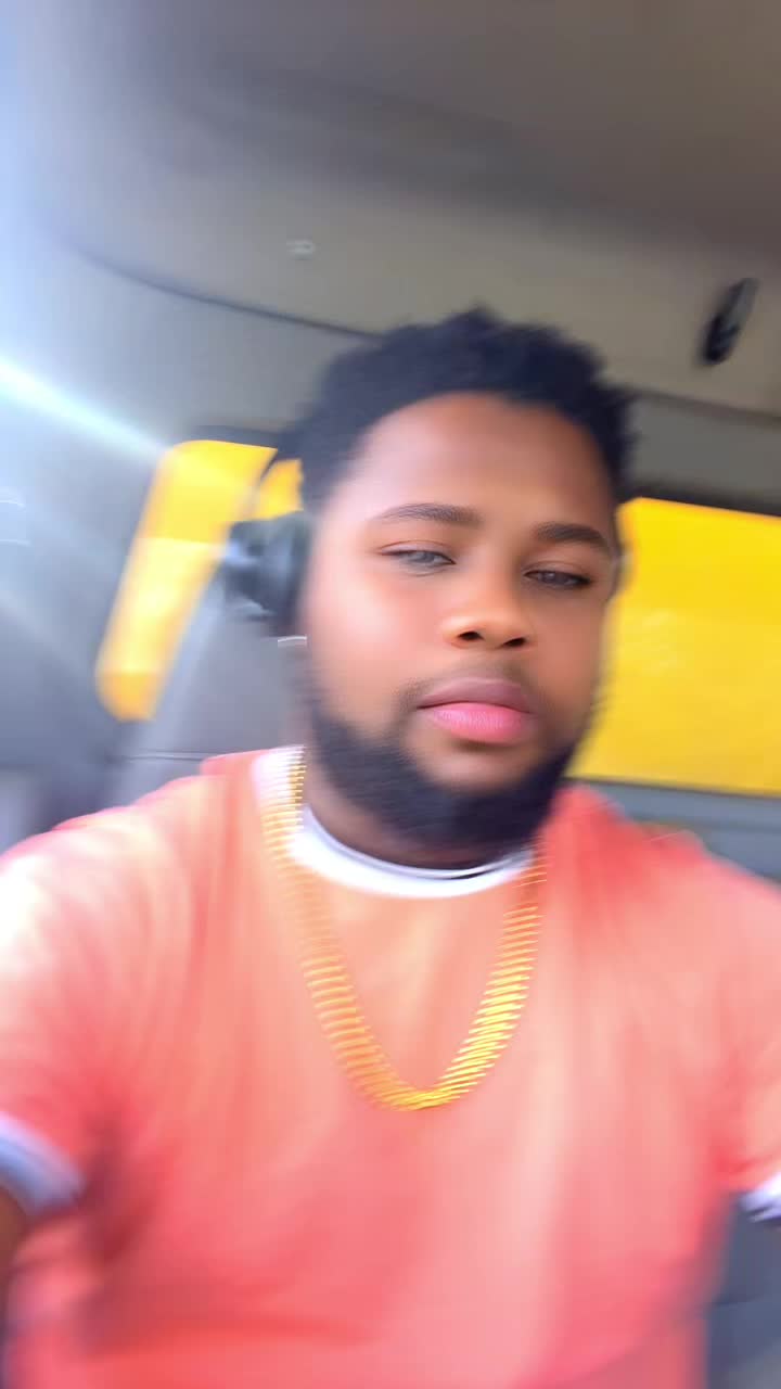 @Briky G🐊🦍💥🐝🩵🩵🐝🐝