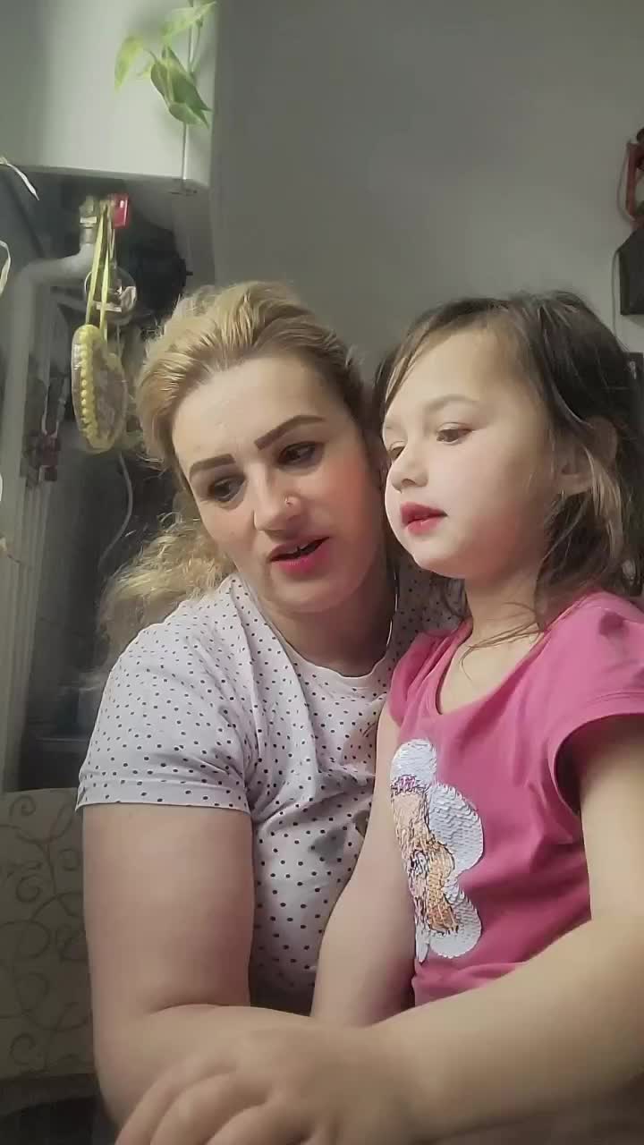 @Violeta Sava