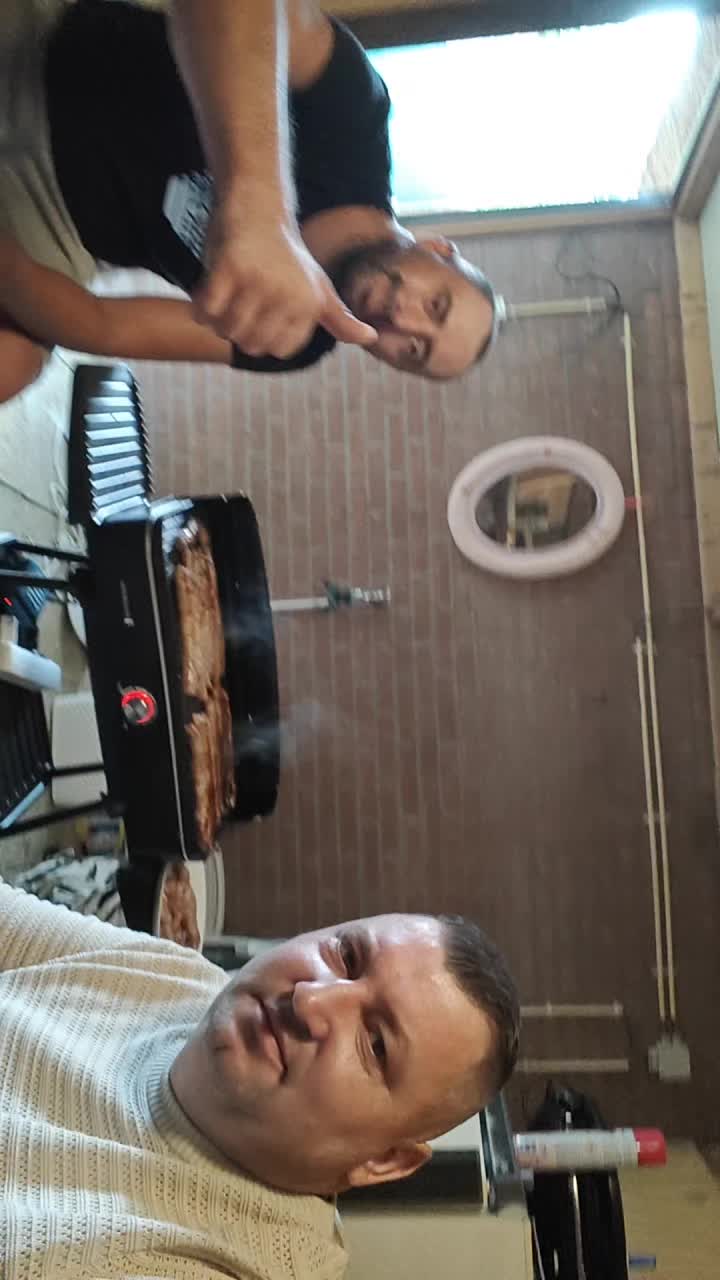@Catalin Onotoschi