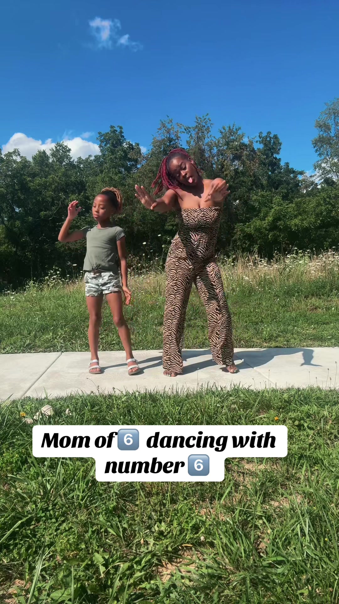 @deedivinegoddess