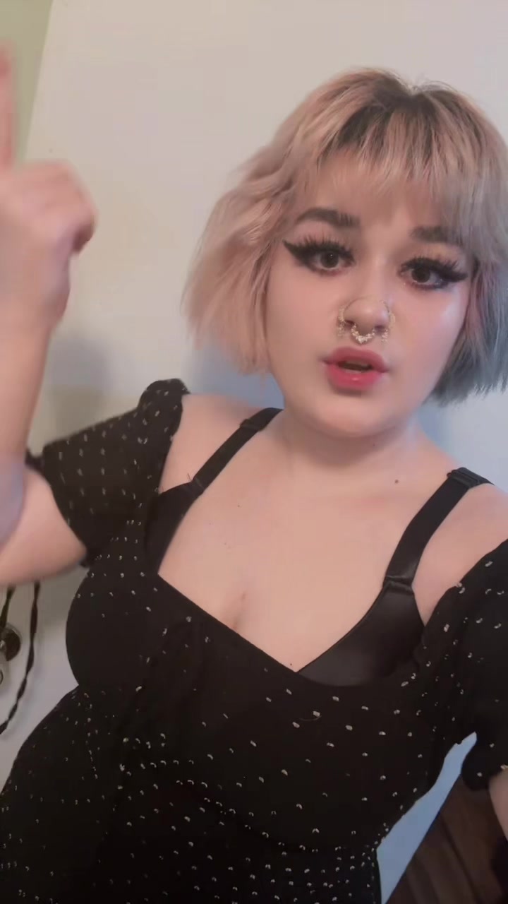 @✨ Tæ ✨