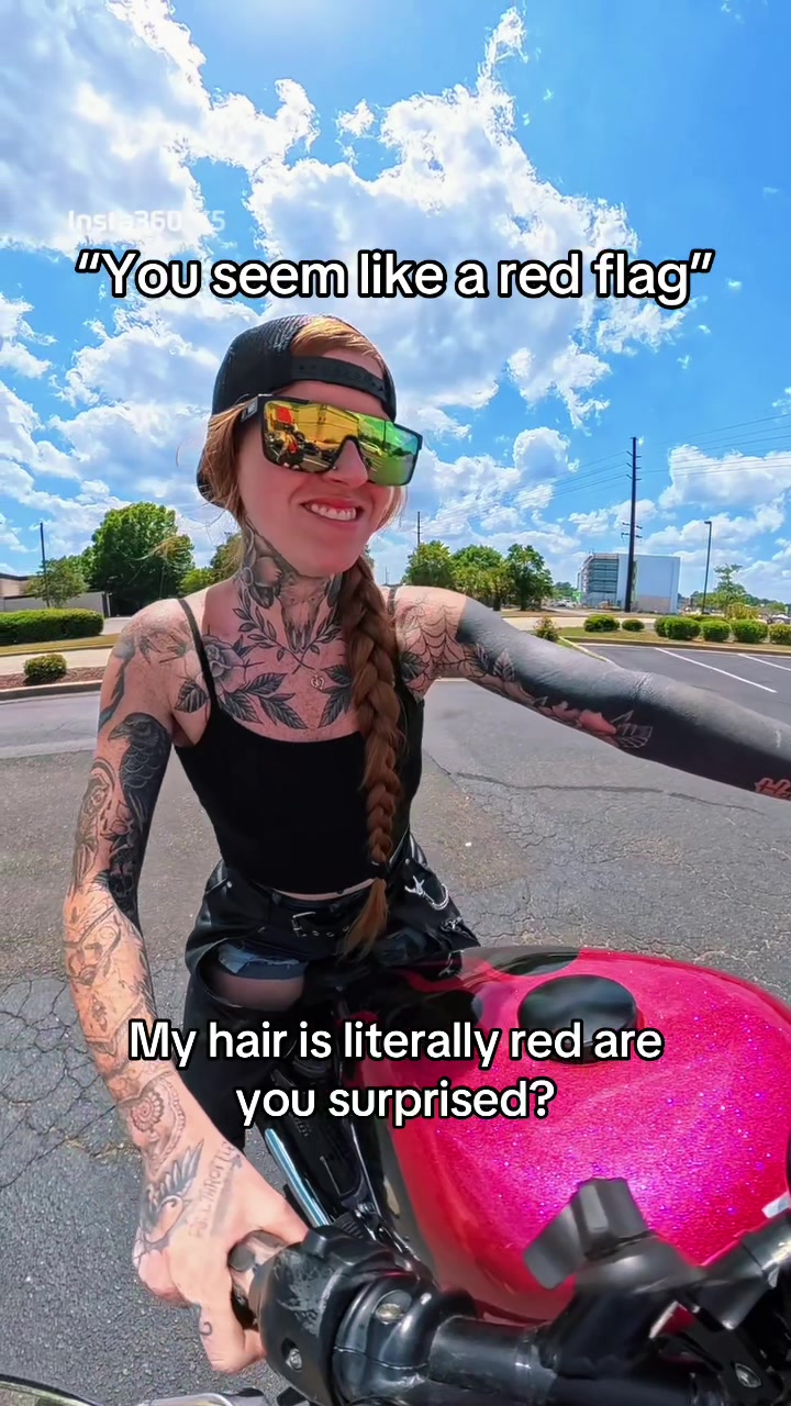 @a l l i e ๐ค๐