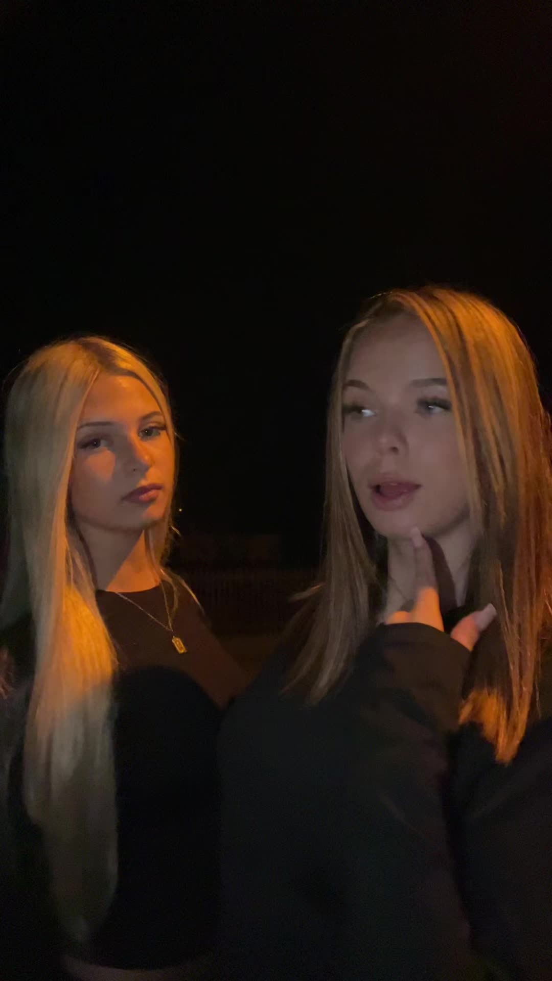 @𝐣𝐨𝐞𝐲𝐥𝐢𝐚