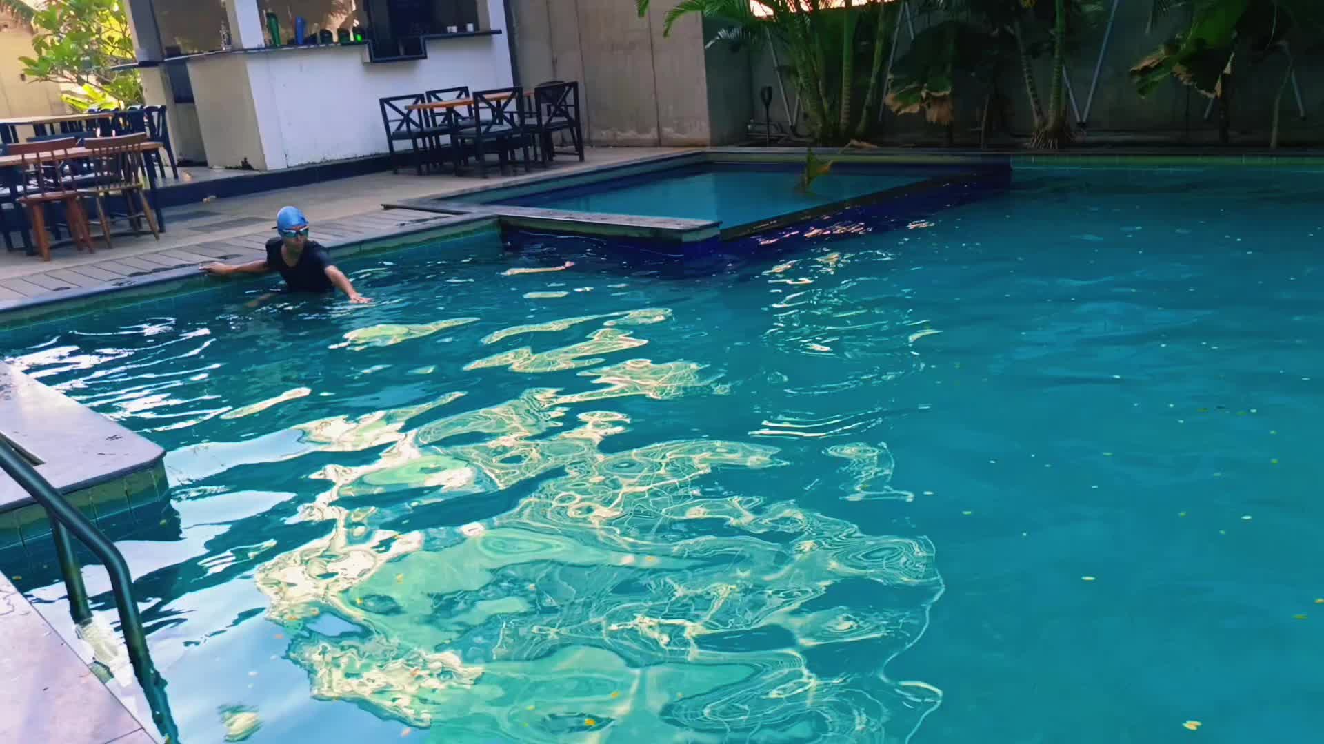 @Tr Thaephyu Aung Swim Coach