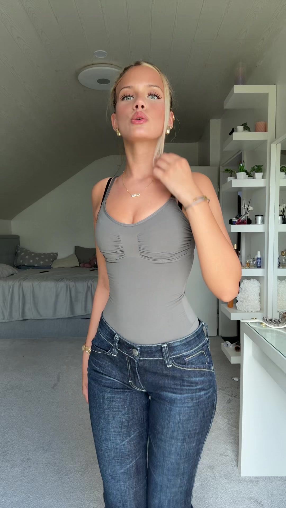 @vica