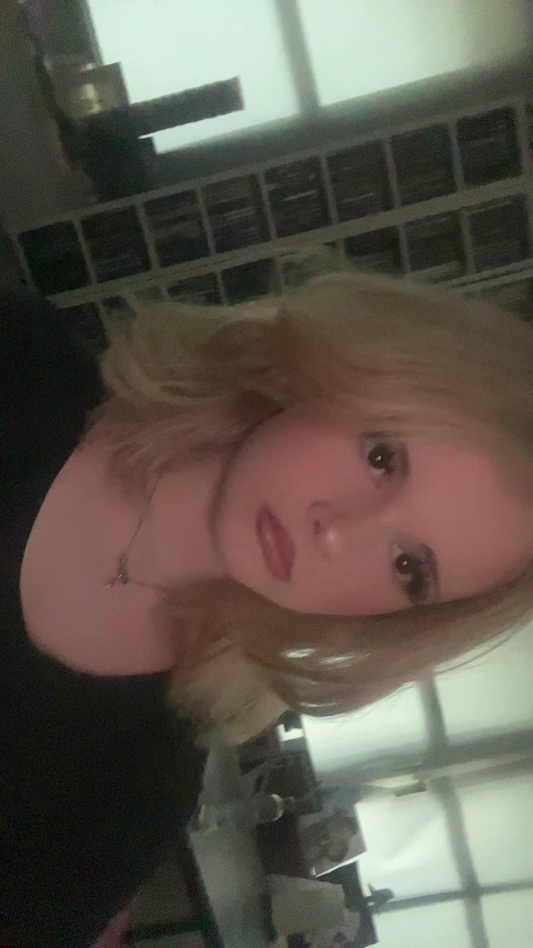 @St4r_bella.