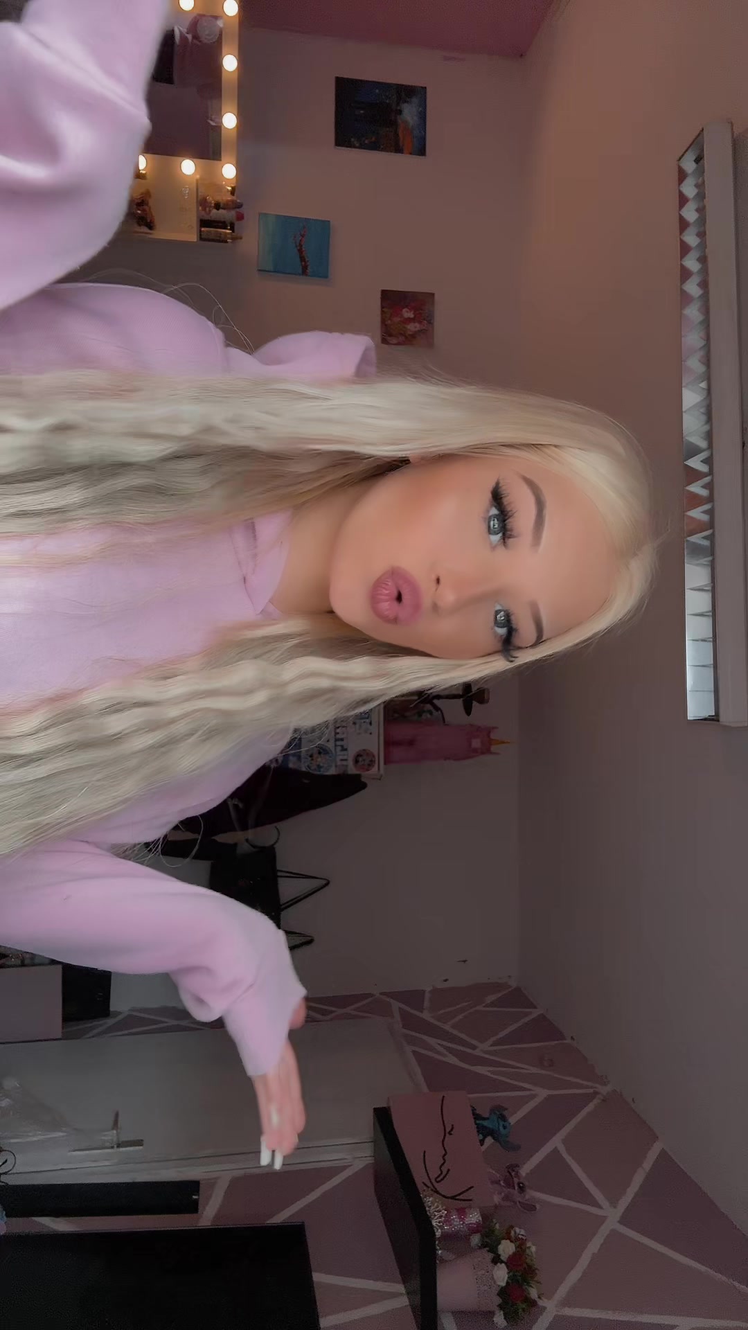 @Dana 🤍