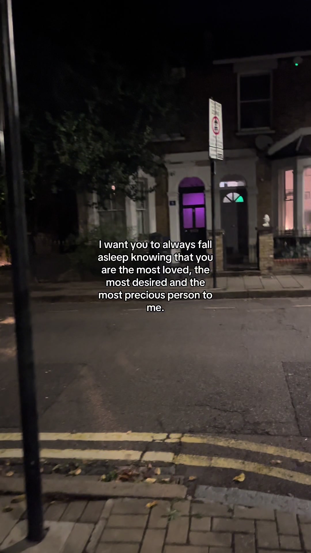 @✰