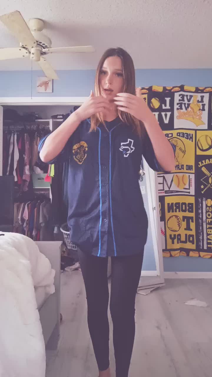 @RaeRae
