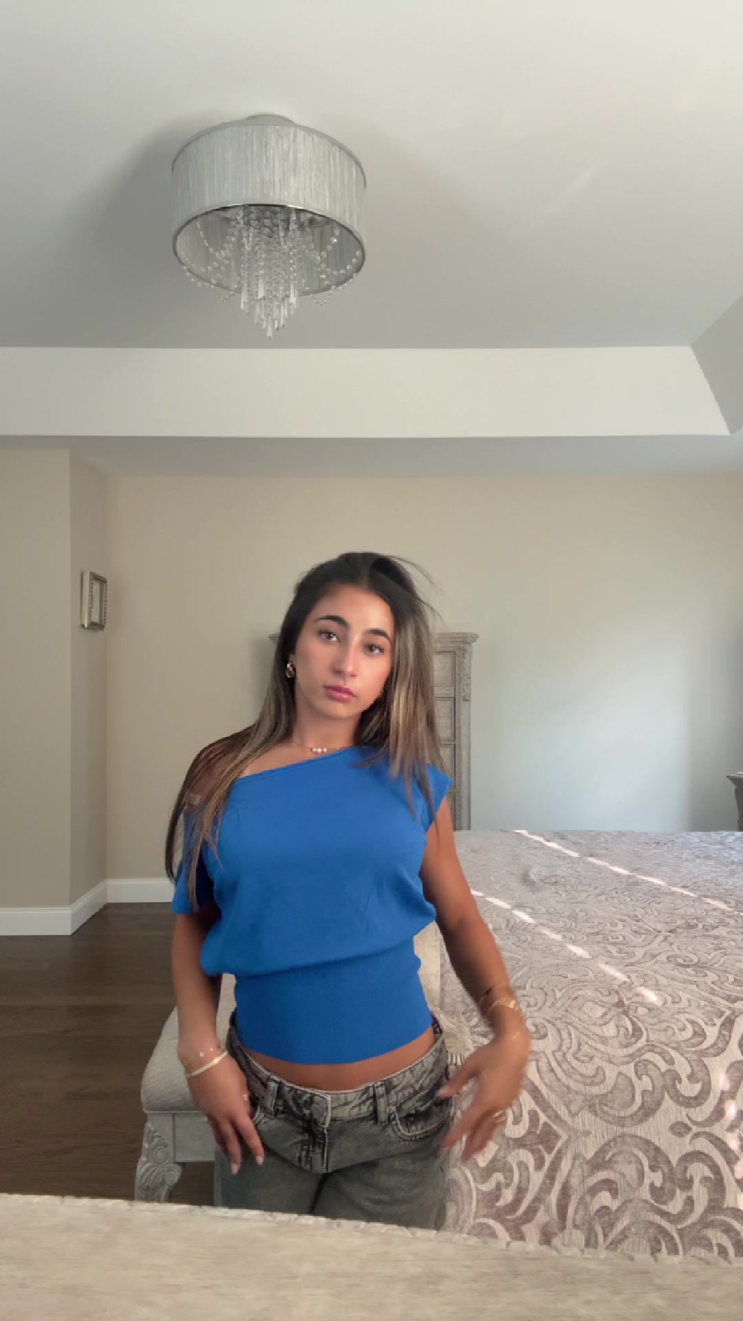 @🤫