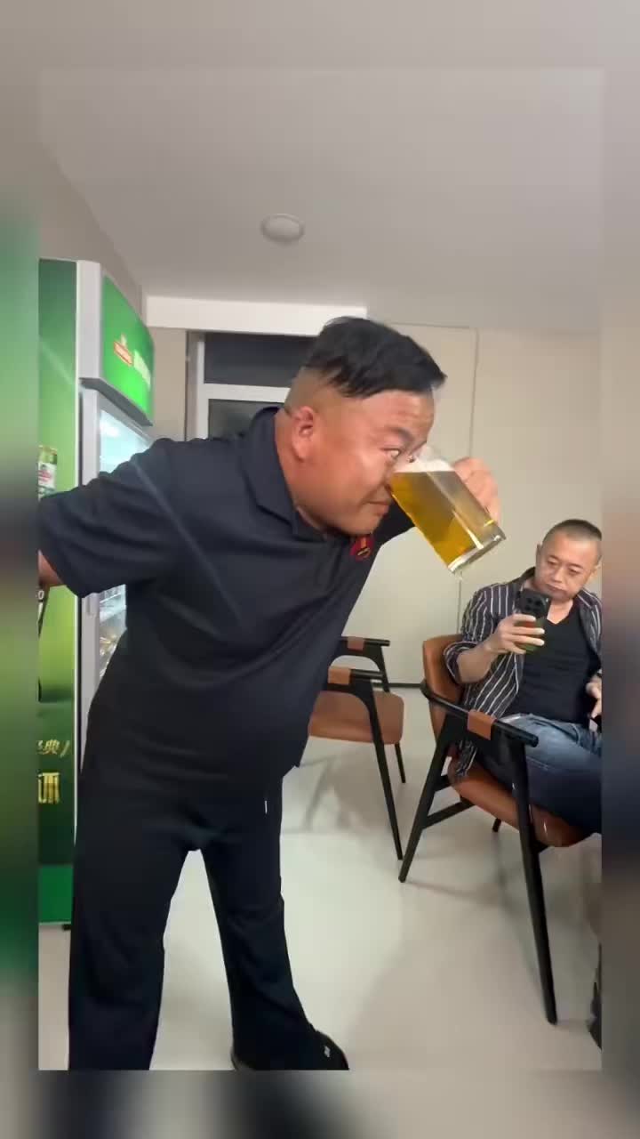 @Roy Nani🇩🇪🇱🇹