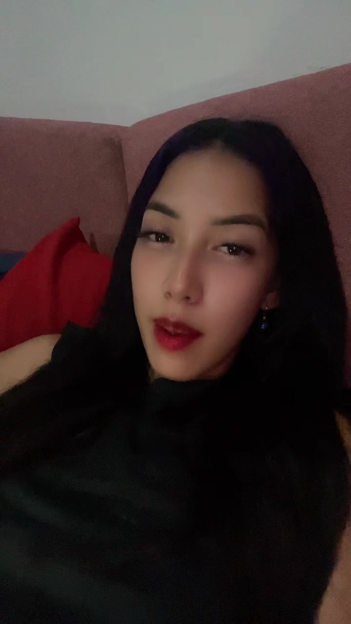 @Iris Chakon💋