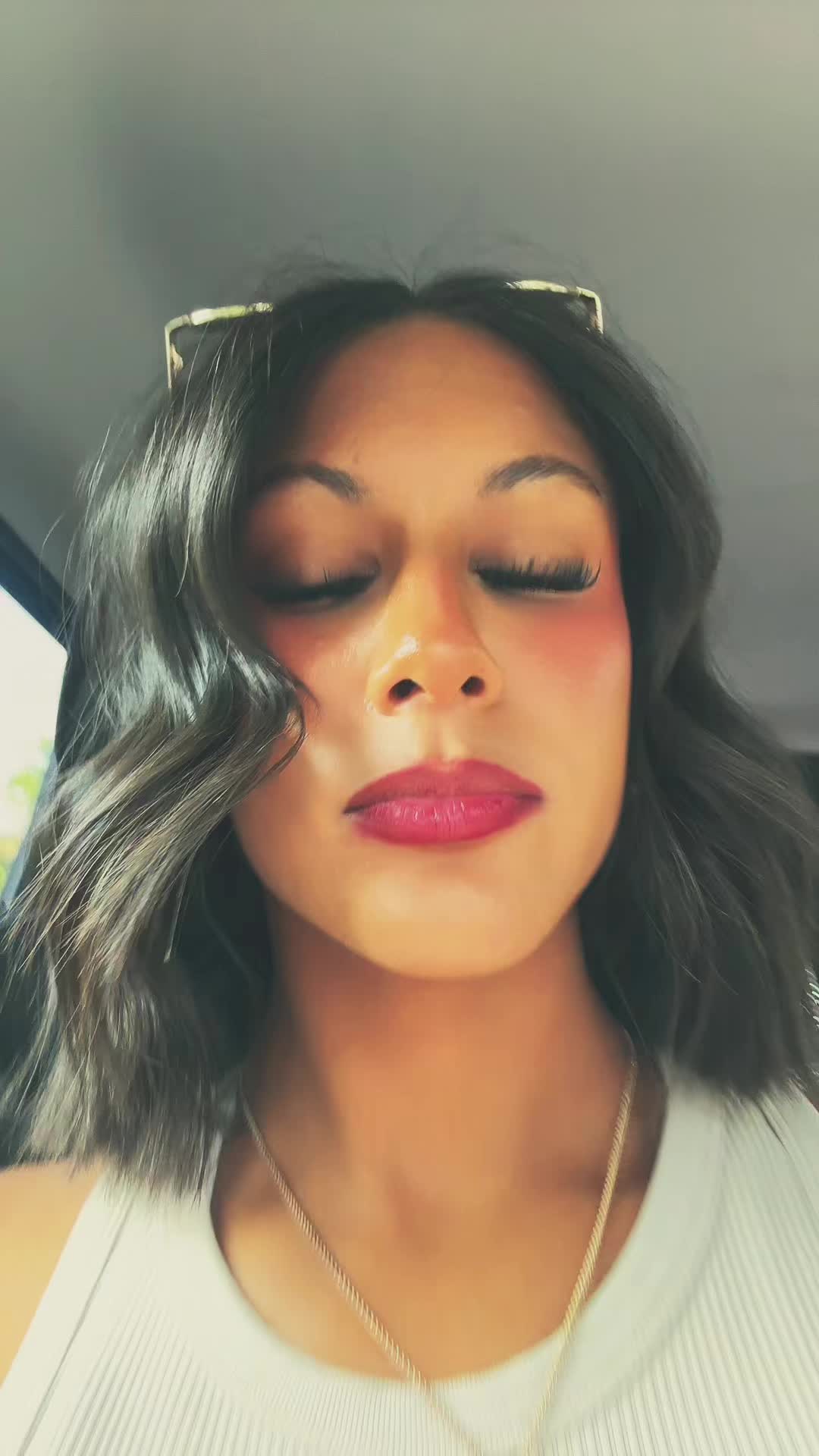 @maya🥂💌.