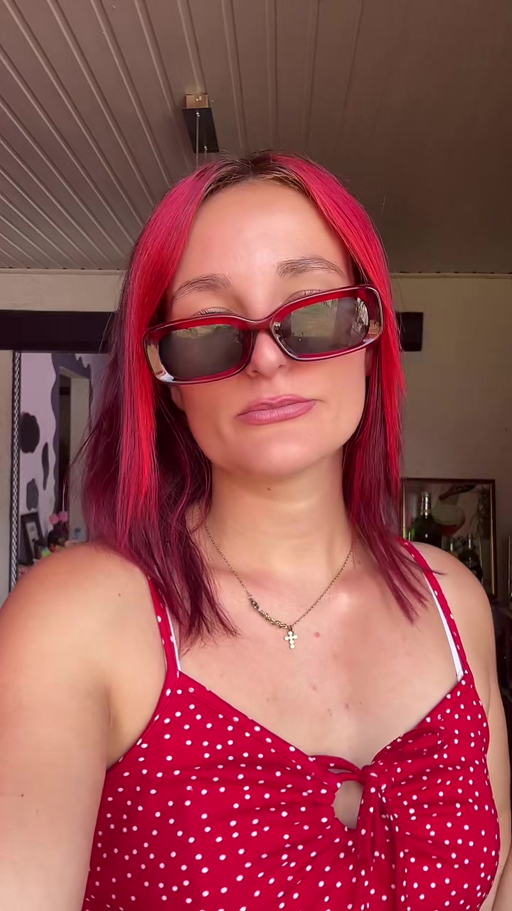 @GwenOnline