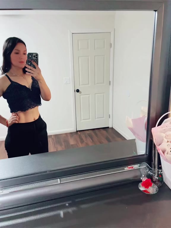 @Erika 🍁Larios 🥀