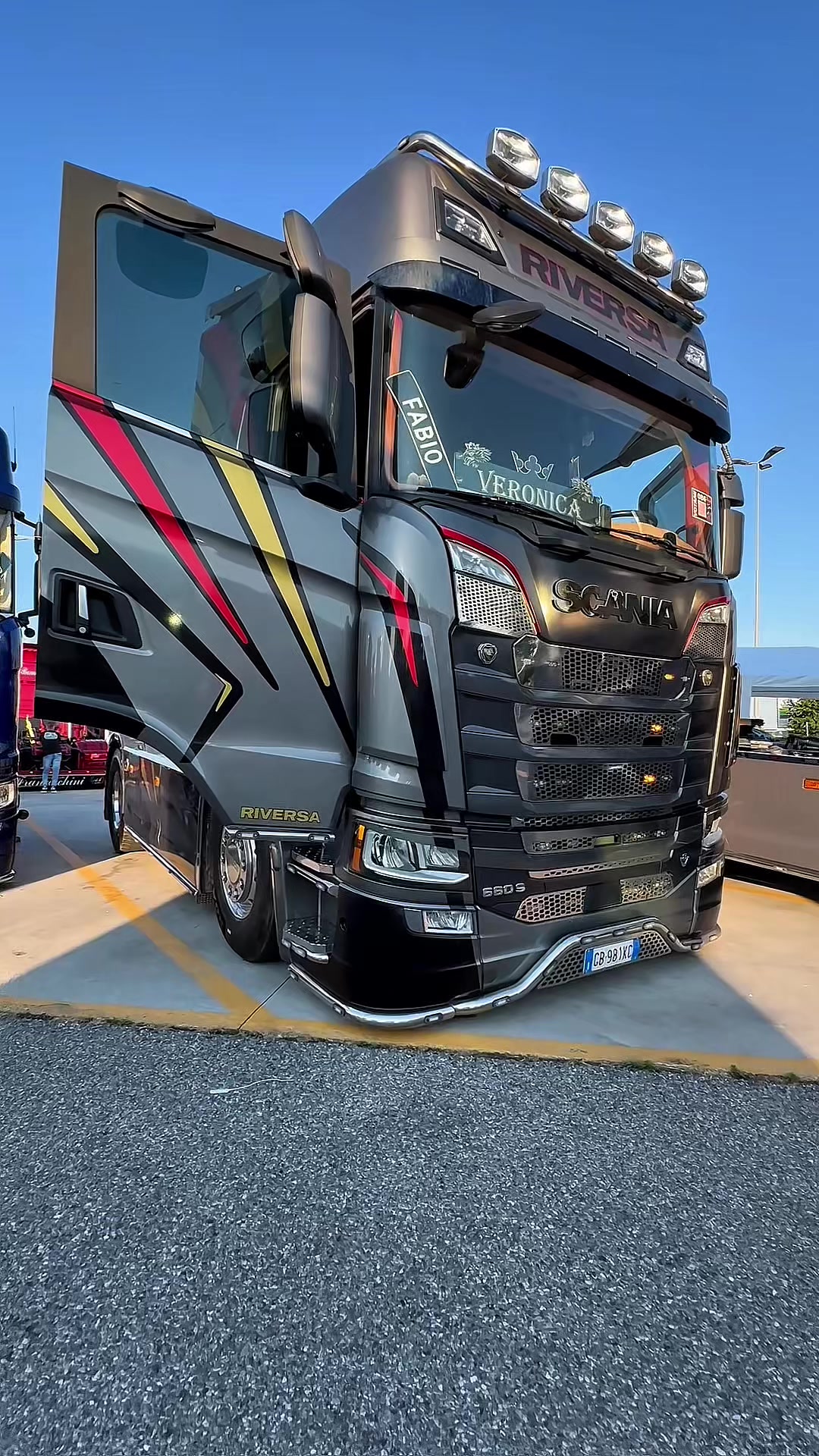 @Truck Engine JOKERS
