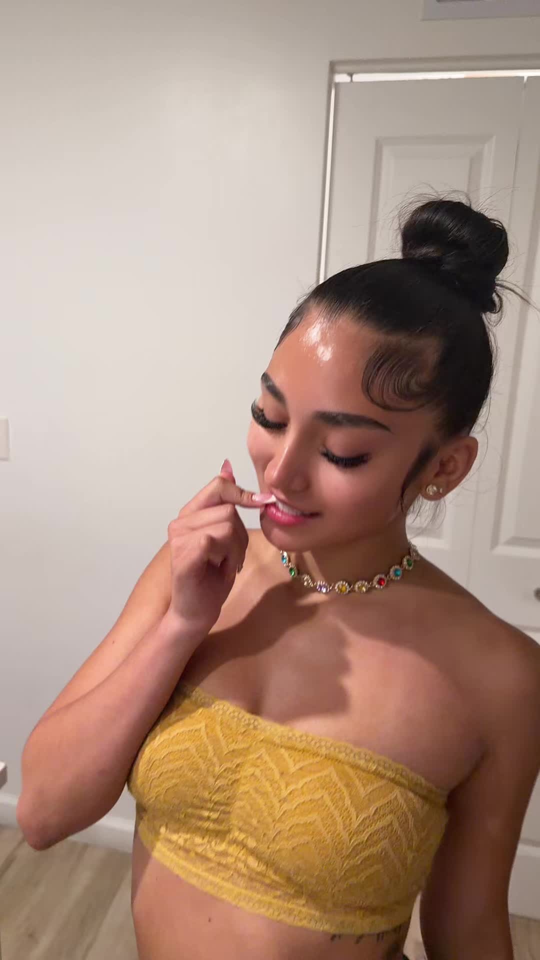 @Julie Rod🍒