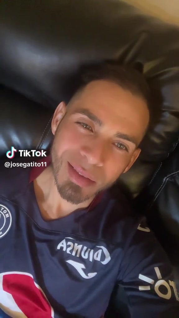 @Gatito11