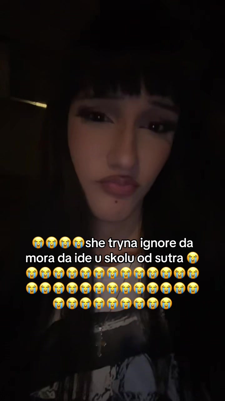 @кäја 🧛🏻