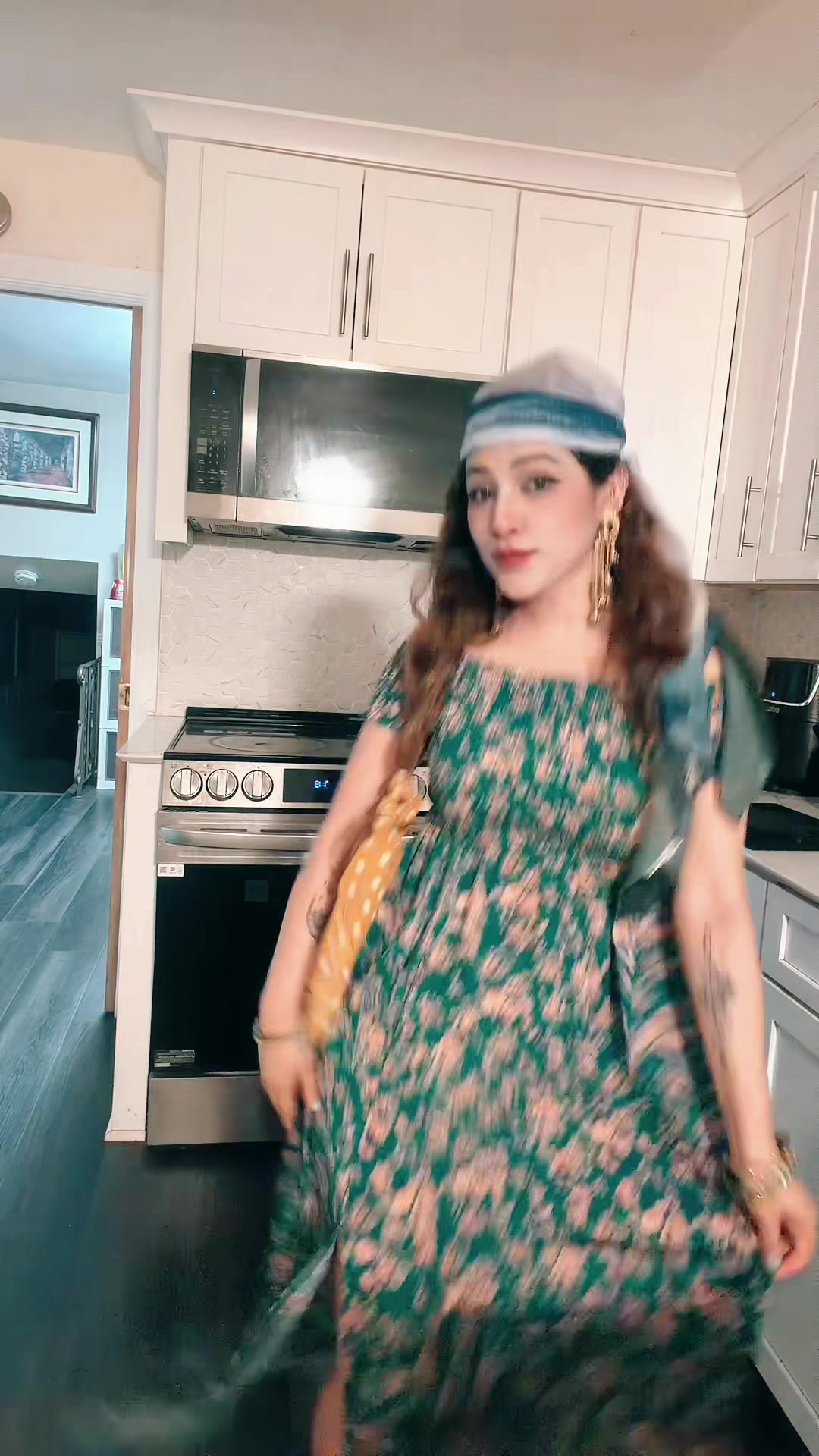 @divine.glowdaily