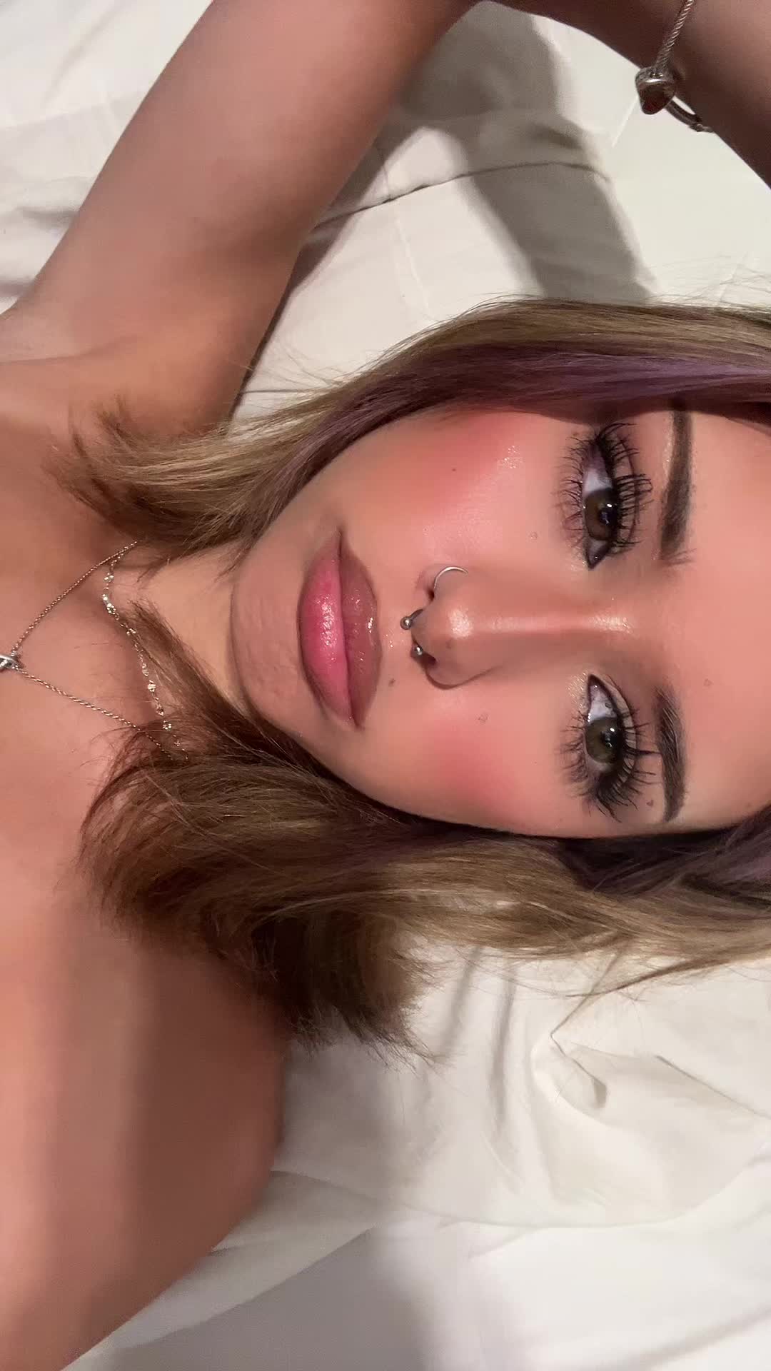 @ahailoh